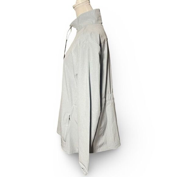 HANG TEN Women's UPF 50+ Water Repellant Hybrid Jacket, Light Blue, Size XL - Picture 8 of 12